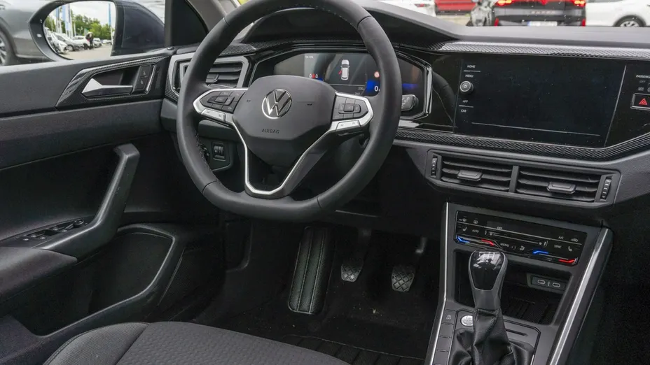VOLKSWAGEN Taigo -