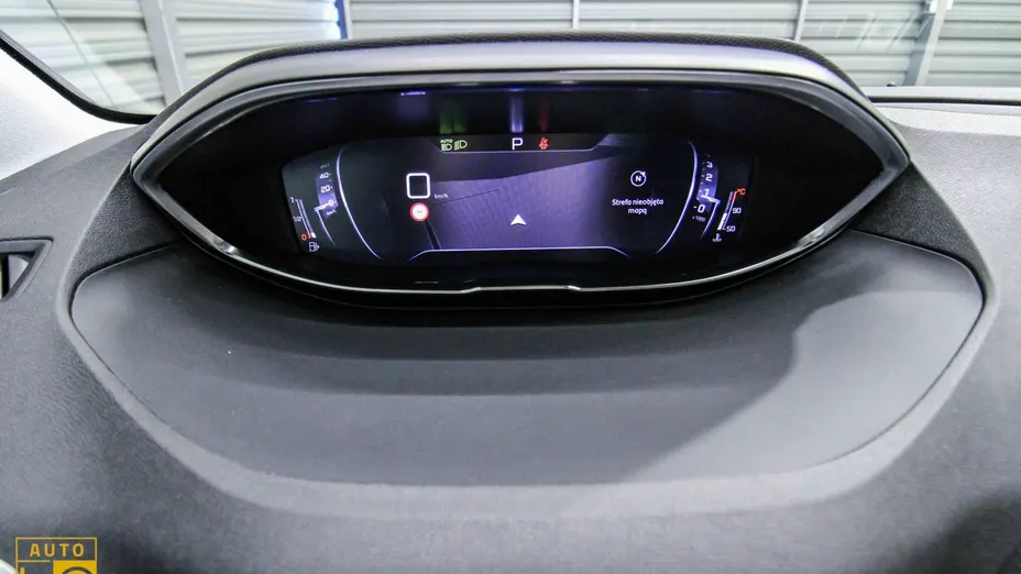 PEUGEOT 3008 -