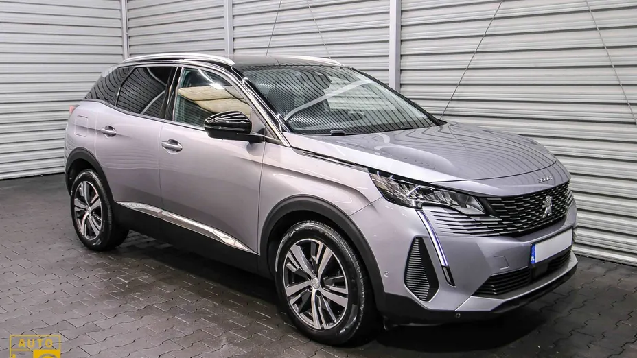 PEUGEOT 3008 -