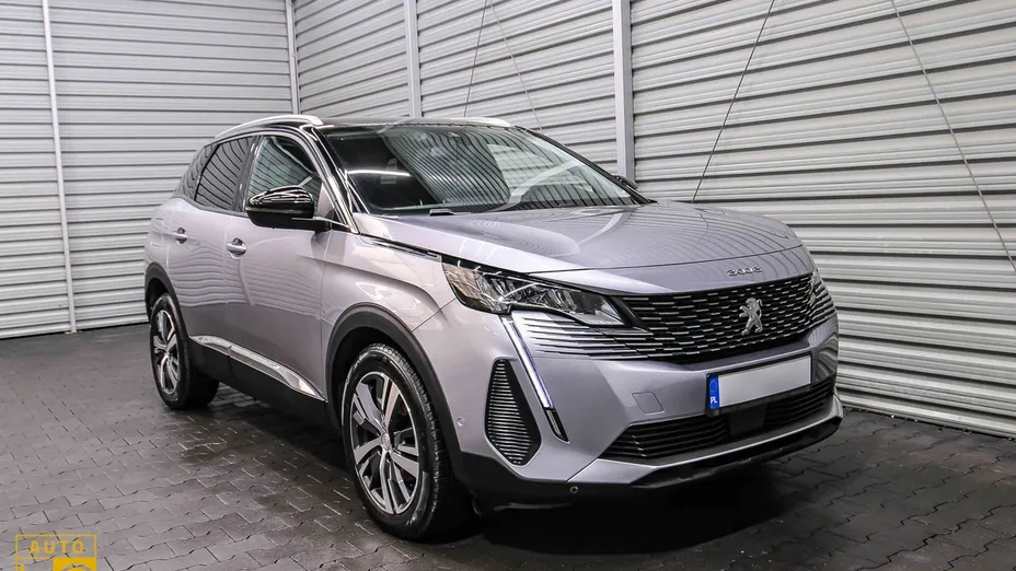PEUGEOT 3008 -