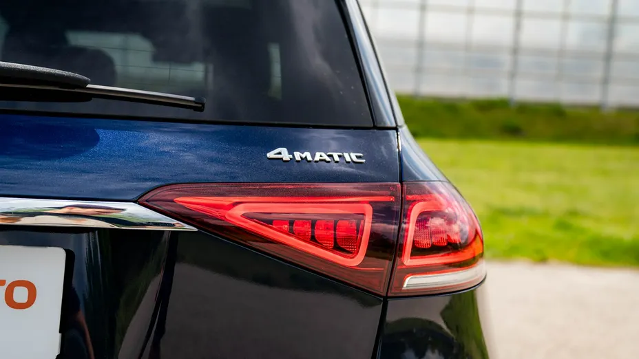 MERCEDES-BENZ GLE -