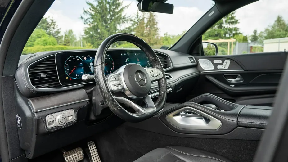 MERCEDES-BENZ GLE -