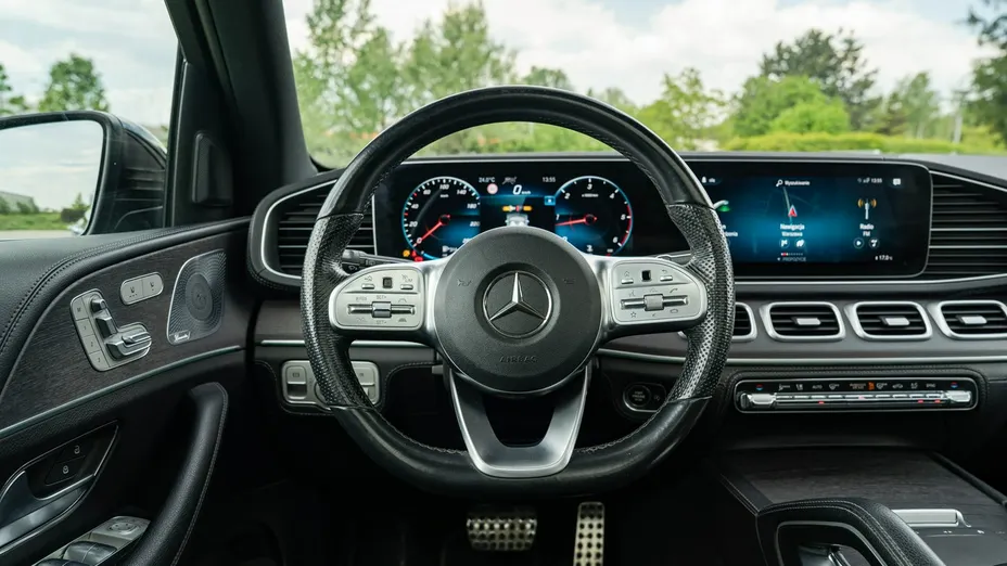 MERCEDES-BENZ GLE -