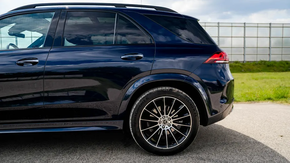MERCEDES-BENZ GLE -