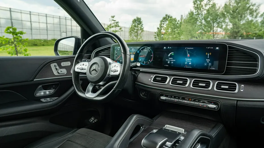 MERCEDES-BENZ GLE -