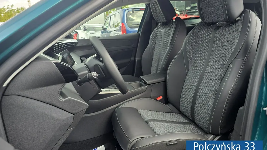 PEUGEOT 308 -