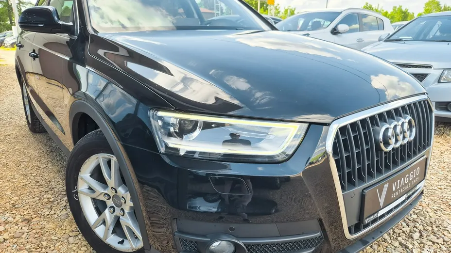 AUDI Q3 -