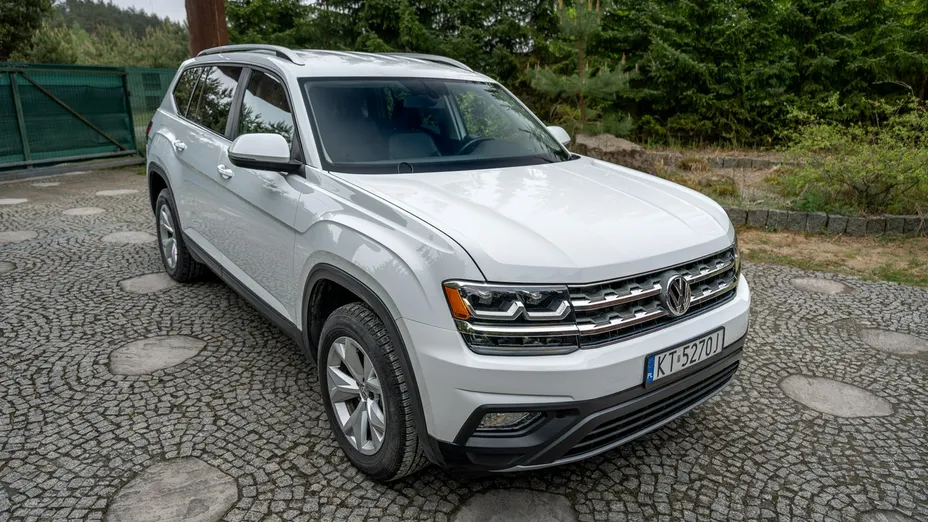 VOLKSWAGEN Atlas -