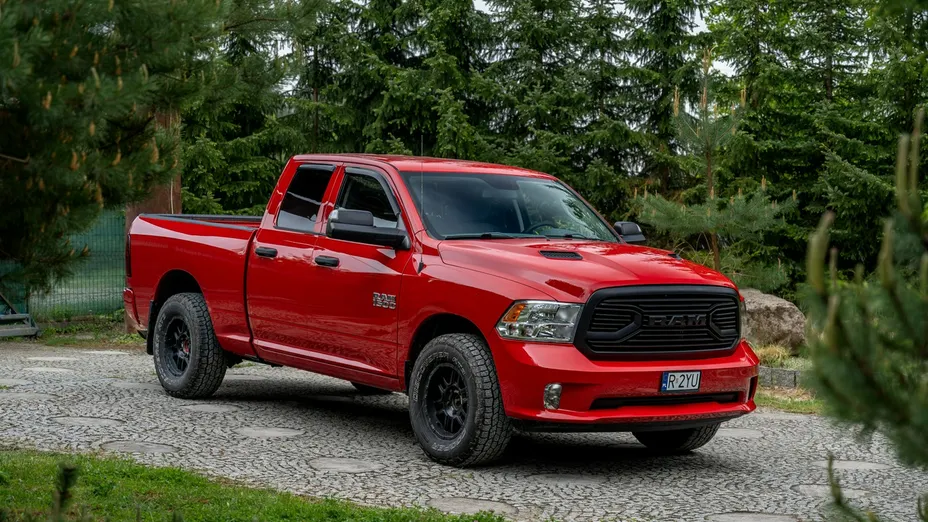 RAM 1500 -