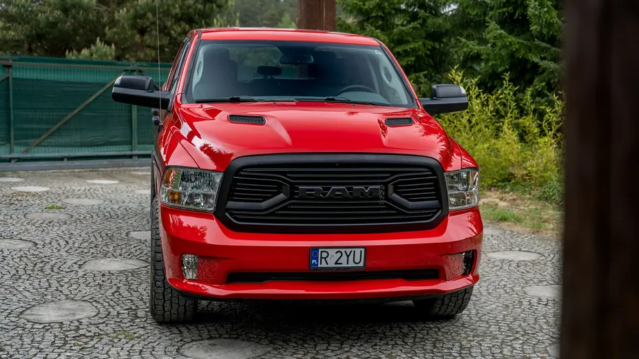 RAM 1500 -
