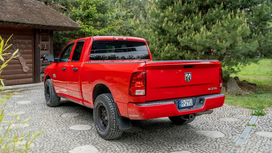 RAM 1500 -