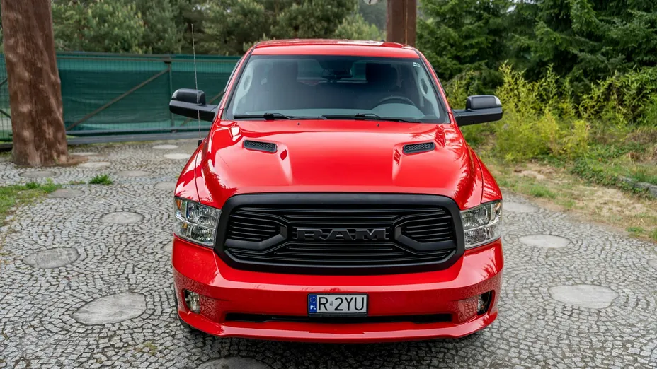 RAM 1500 -