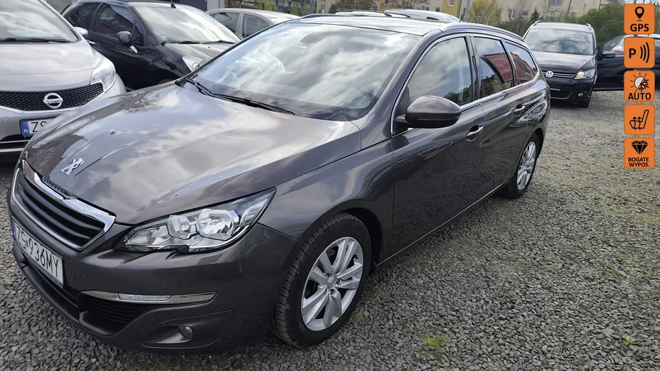 PEUGEOT 308 -