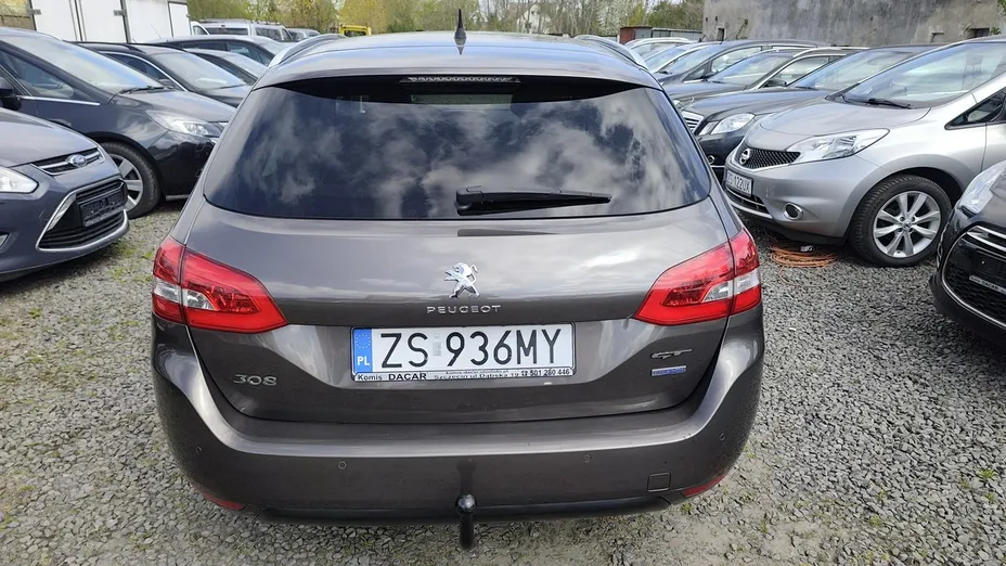 PEUGEOT 308 -