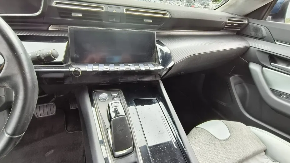PEUGEOT 508 -