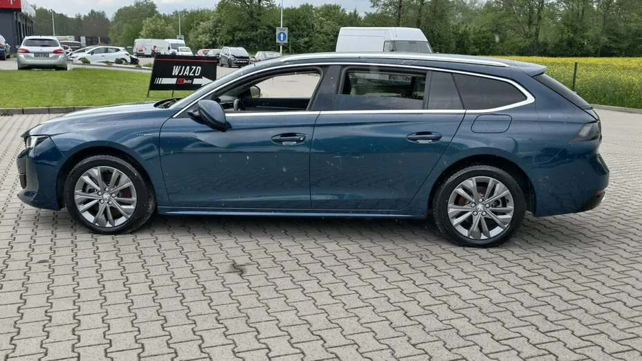 PEUGEOT 508 -