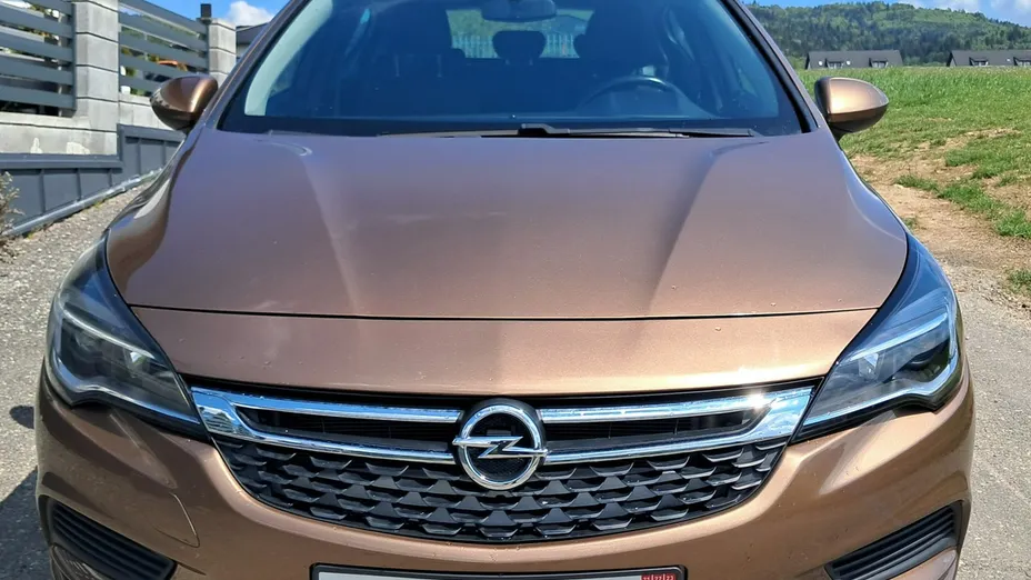 OPEL Astra -