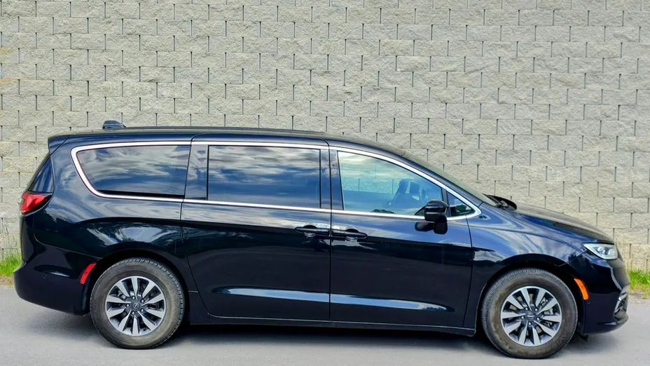 CHRYSLER Pacifica -