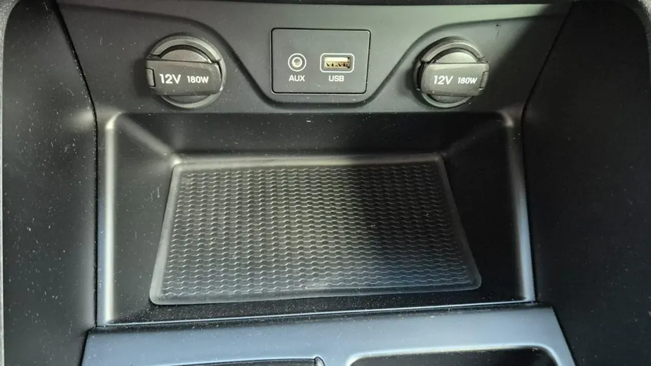 HYUNDAI Tucson -