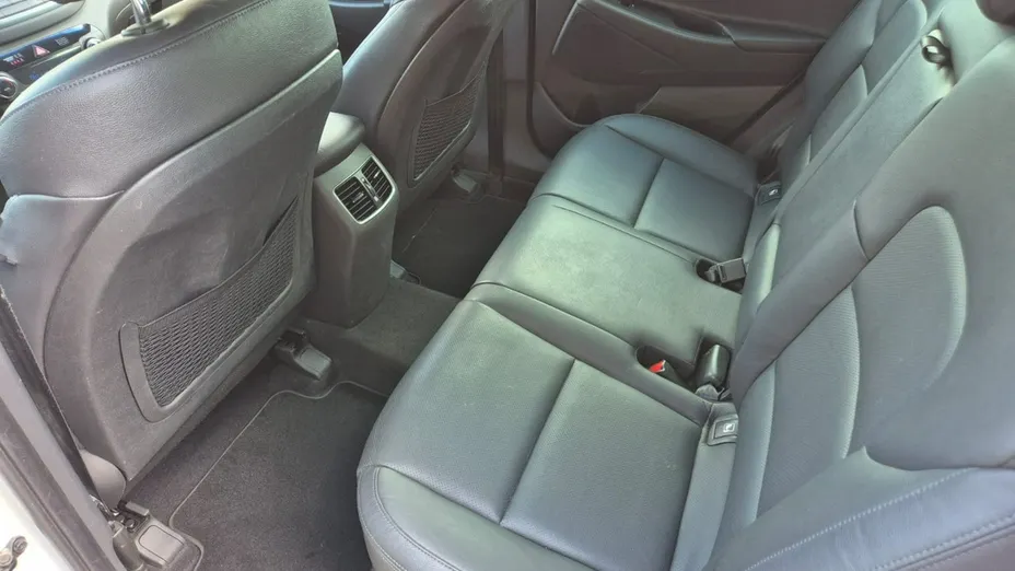 HYUNDAI Tucson -