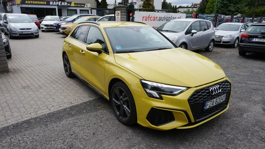 AUDI A3 -