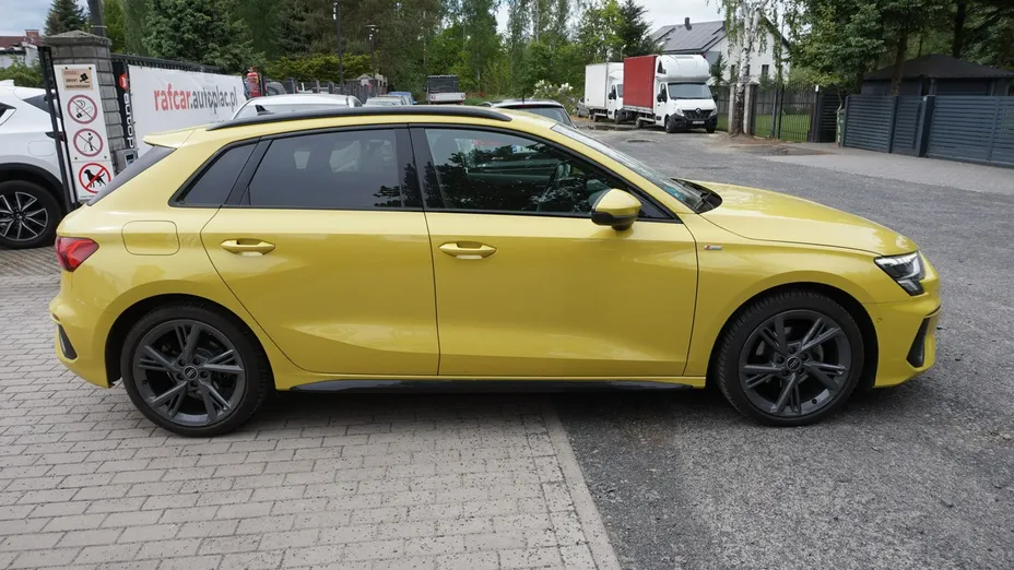 AUDI A3 -