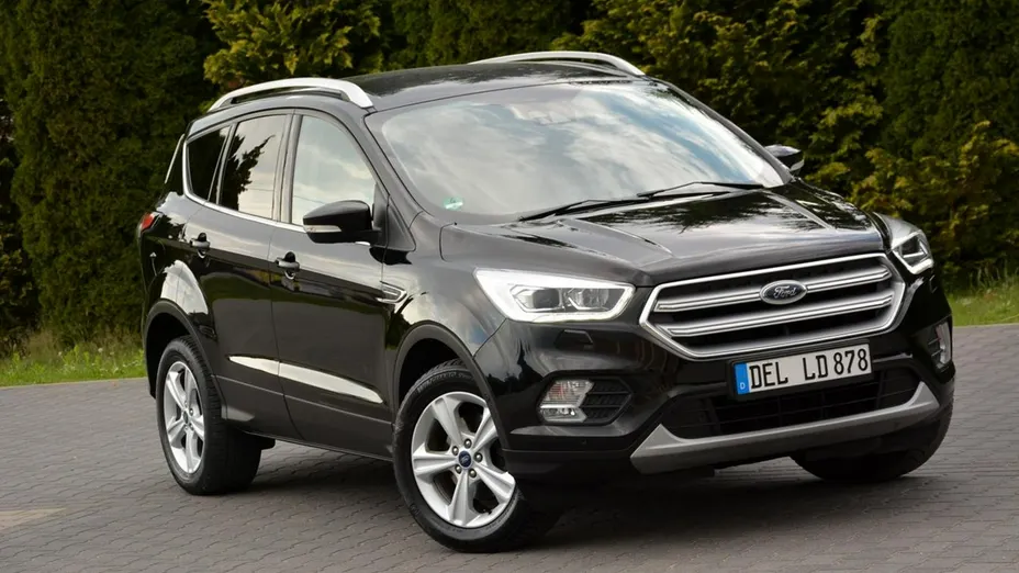 FORD Kuga -