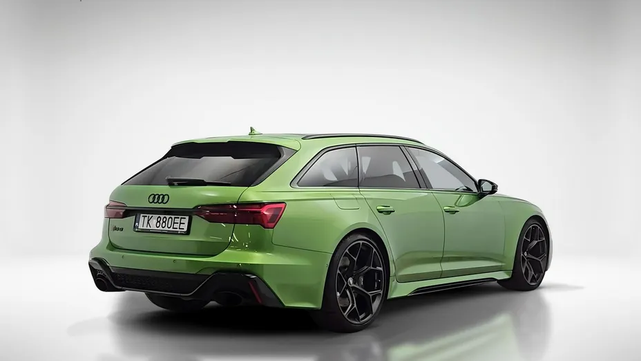 AUDI RS6 Avant -