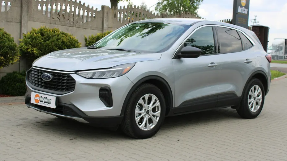 FORD Escape -
