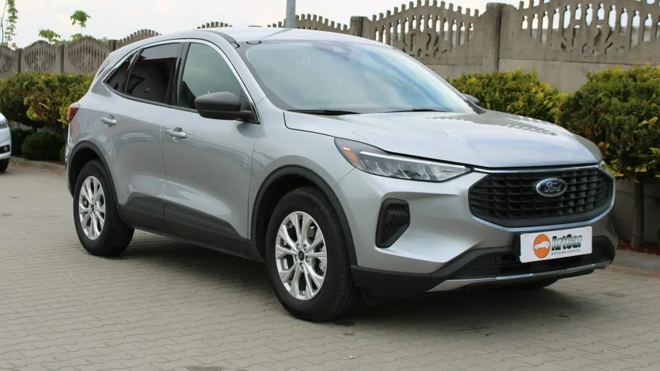 FORD Escape -