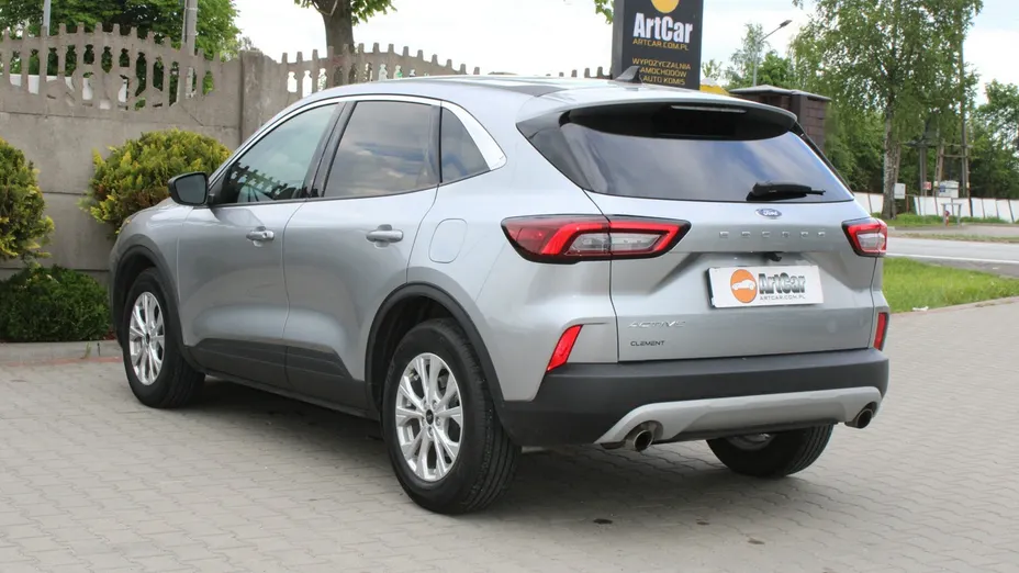 FORD Escape -