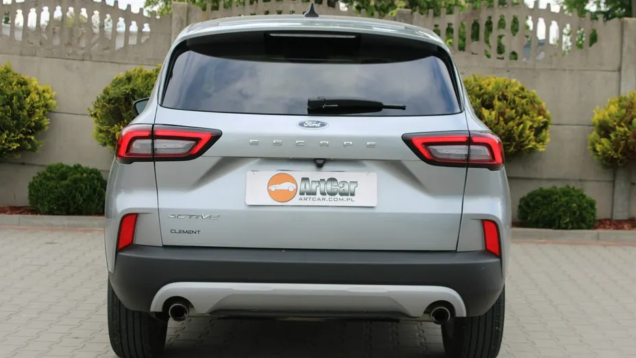 FORD Escape -
