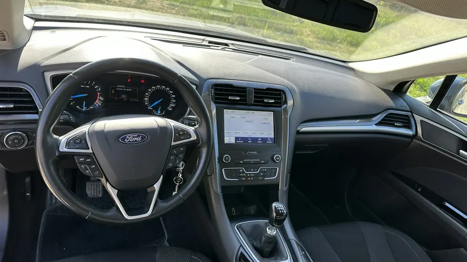 FORD Mondeo -