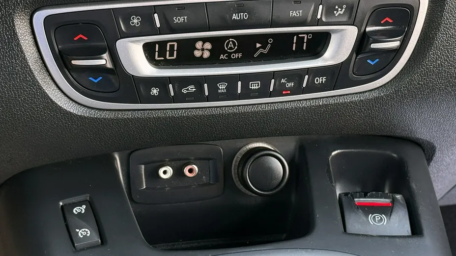 RENAULT Grand Scenic -