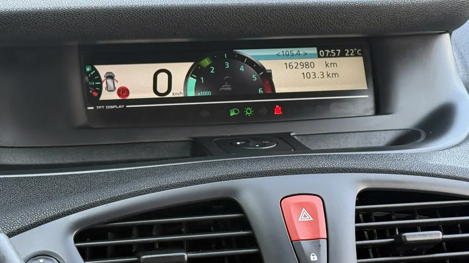 RENAULT Grand Scenic -