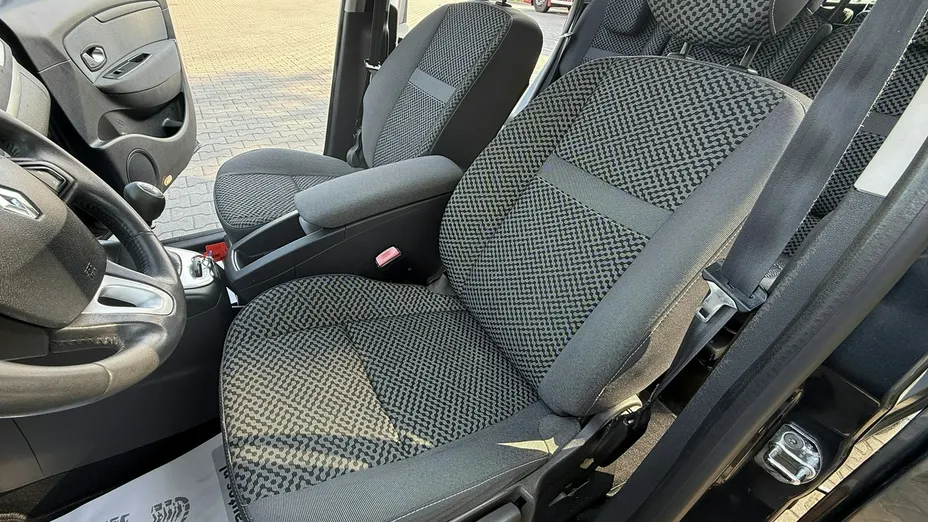 RENAULT Grand Scenic -