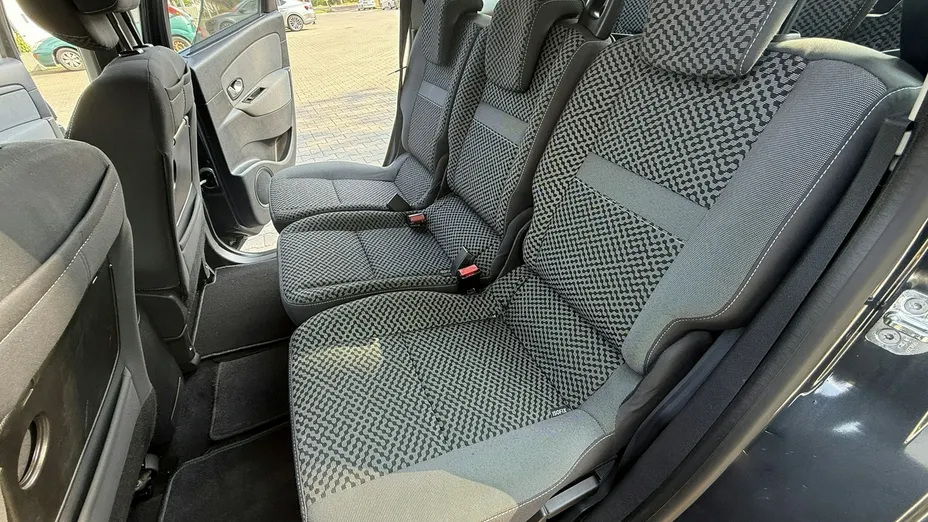 RENAULT Grand Scenic -