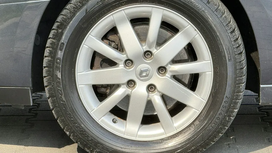 RENAULT Grand Scenic -