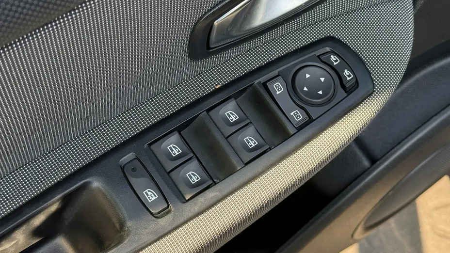 RENAULT Grand Scenic -