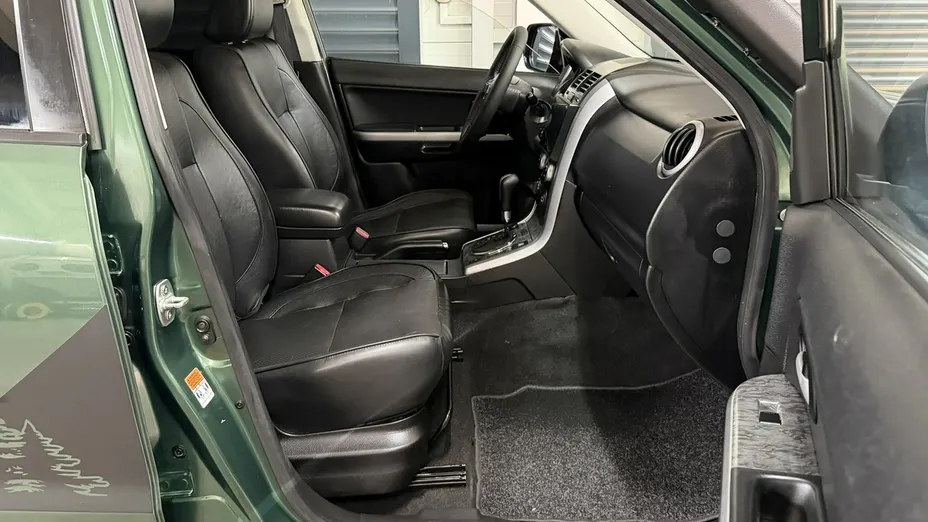 SUZUKI Grand Vitara -