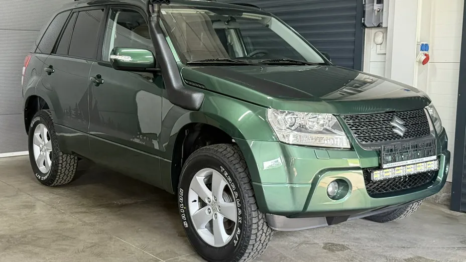 SUZUKI Grand Vitara -