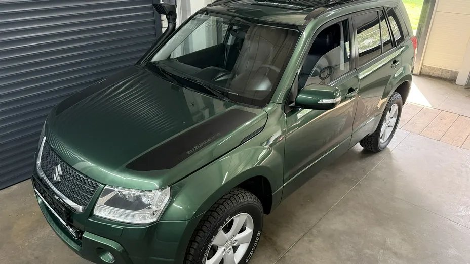 SUZUKI Grand Vitara -