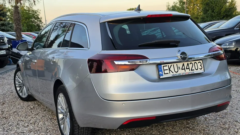 OPEL Insignia -