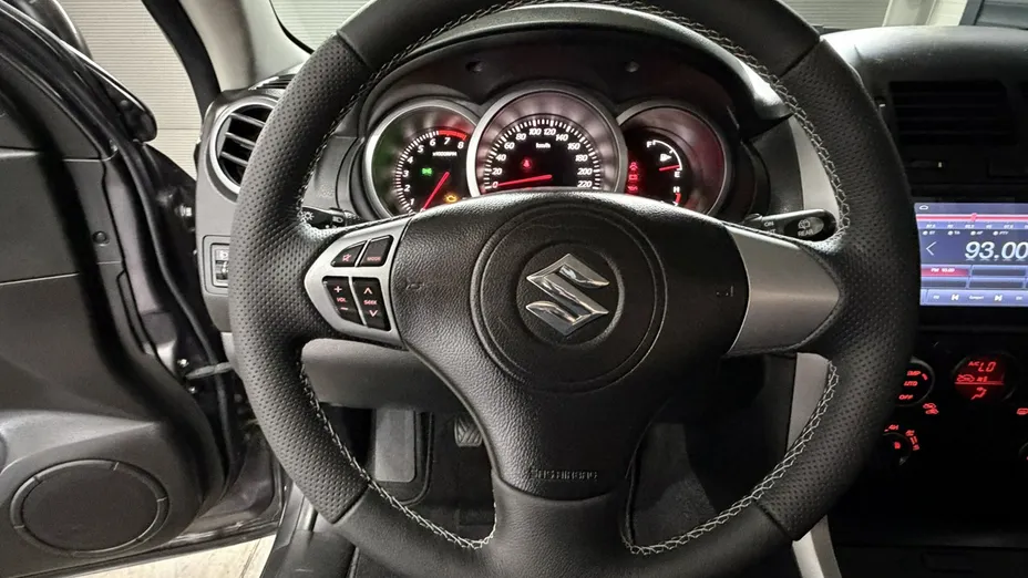 SUZUKI Grand Vitara -