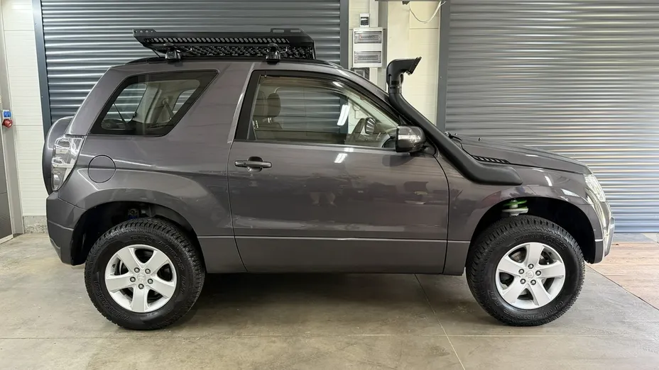 SUZUKI Grand Vitara -