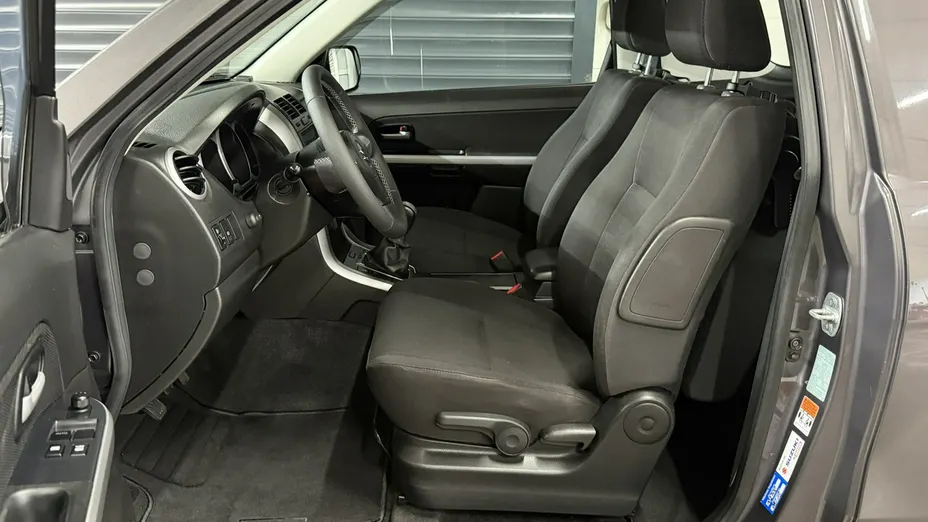 SUZUKI Grand Vitara -