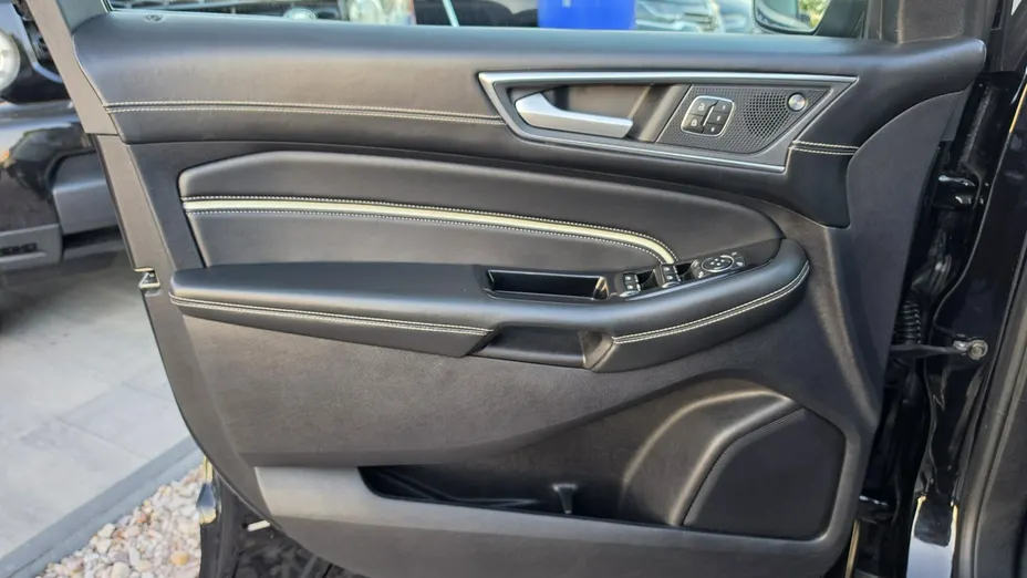 FORD Edge -