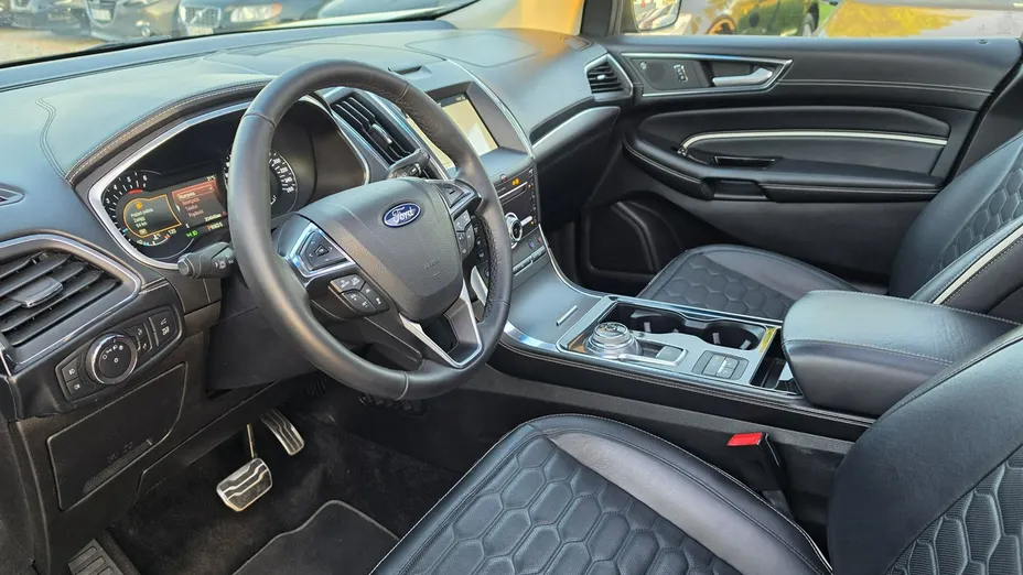 FORD Edge -