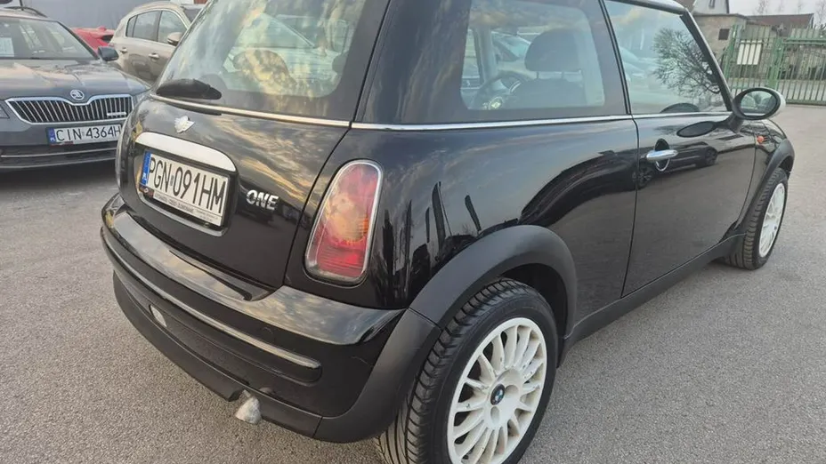 MINI One -