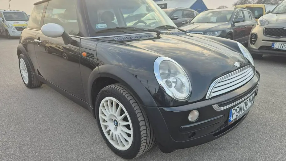 MINI One -